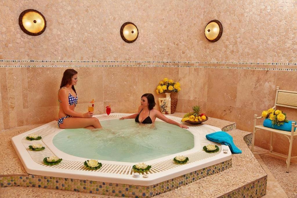 358 Kaliva - Club Mykonos Hotel Langebaan Kültér fotó